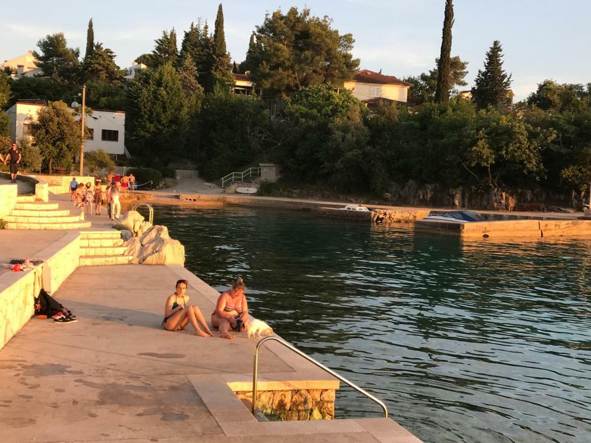 Apartment Aquamarin, Blizu Mora S Pogledom Na More, Za Do 6 Osoba Malinska Dış mekan fotoğraf